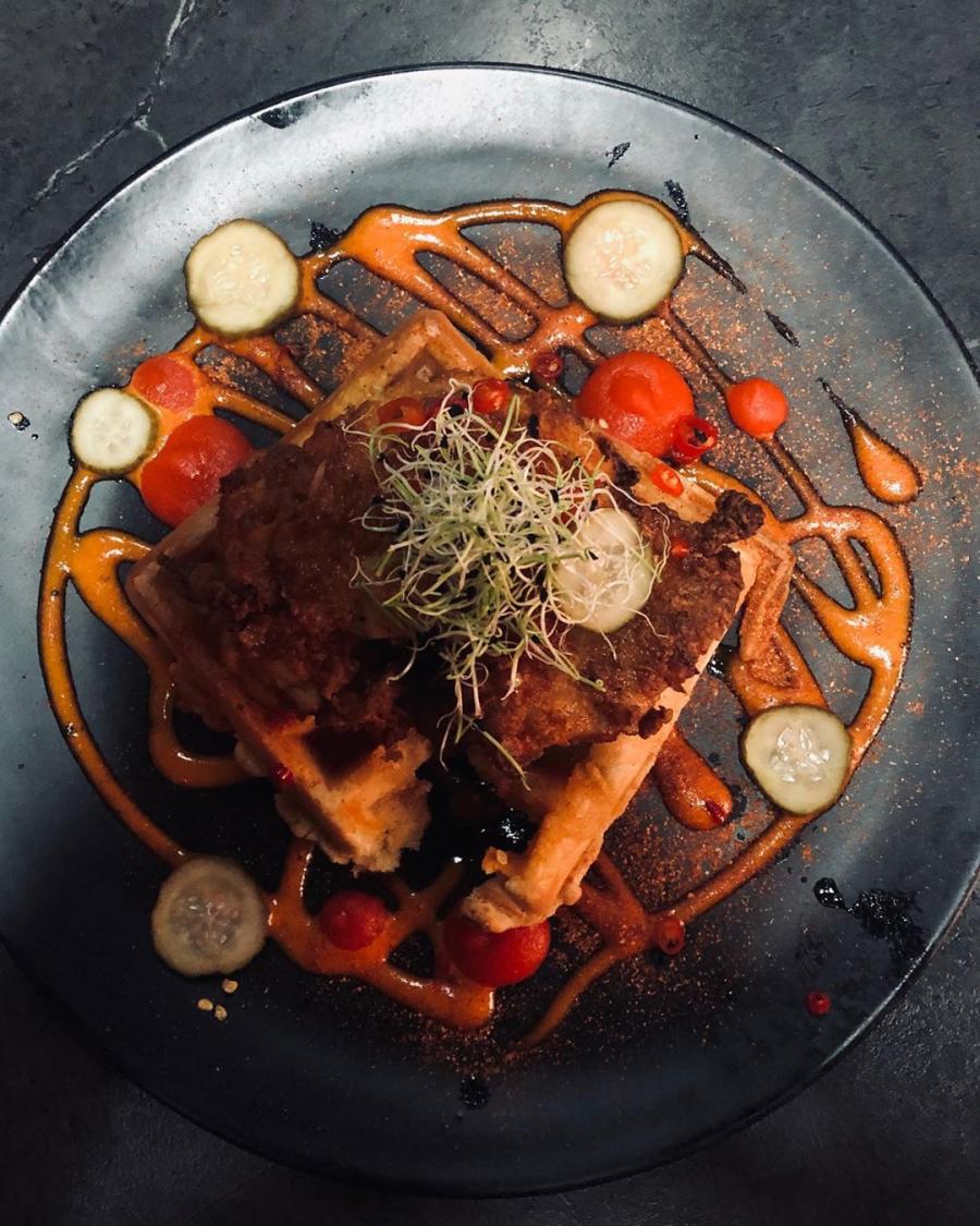 A delicious meal at Moonshinhers Café Bistro. Photo credit: @moonshinhers