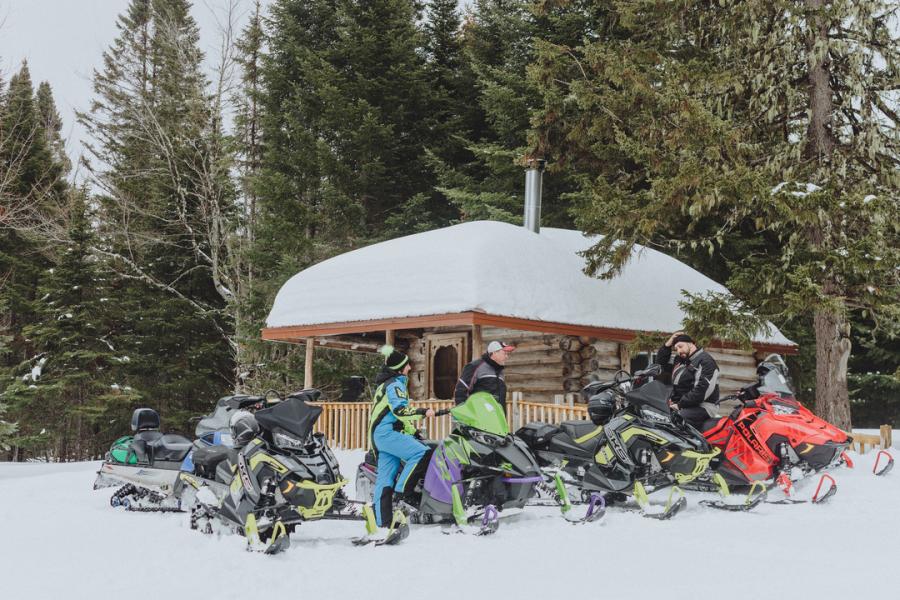 Snowmobiling the Northern Odyssey trails